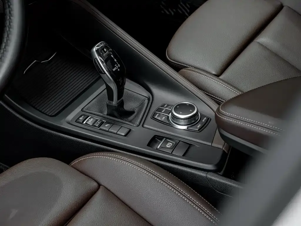 BMW X1 — фото 10