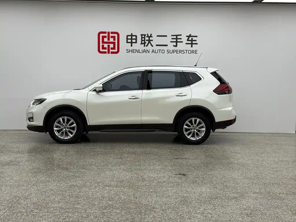 Nissan X-Trail — фото 9