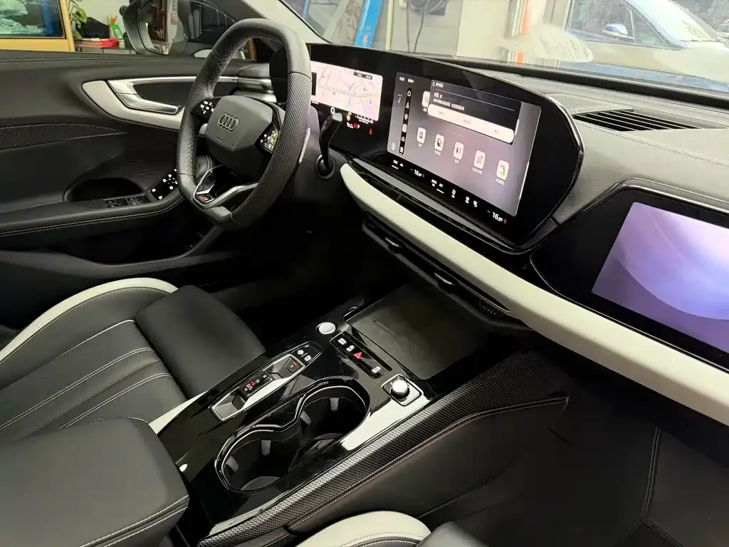 Audi A5L 2025 из CN, фото 2