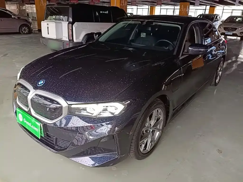 BMW i3 — фото 1