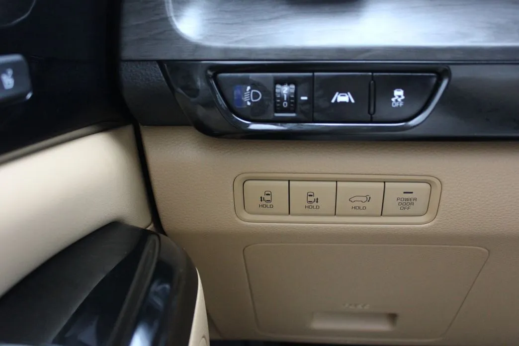 Kia Carnival — фото 3