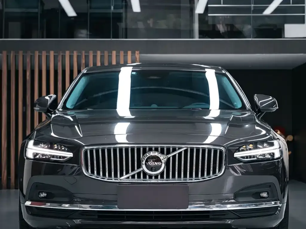 Volvo S90 — фото 7