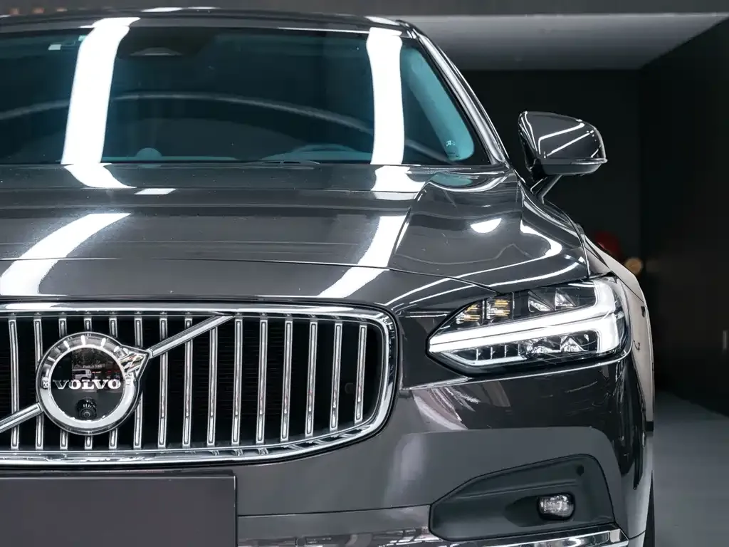 Volvo S90 — фото 4