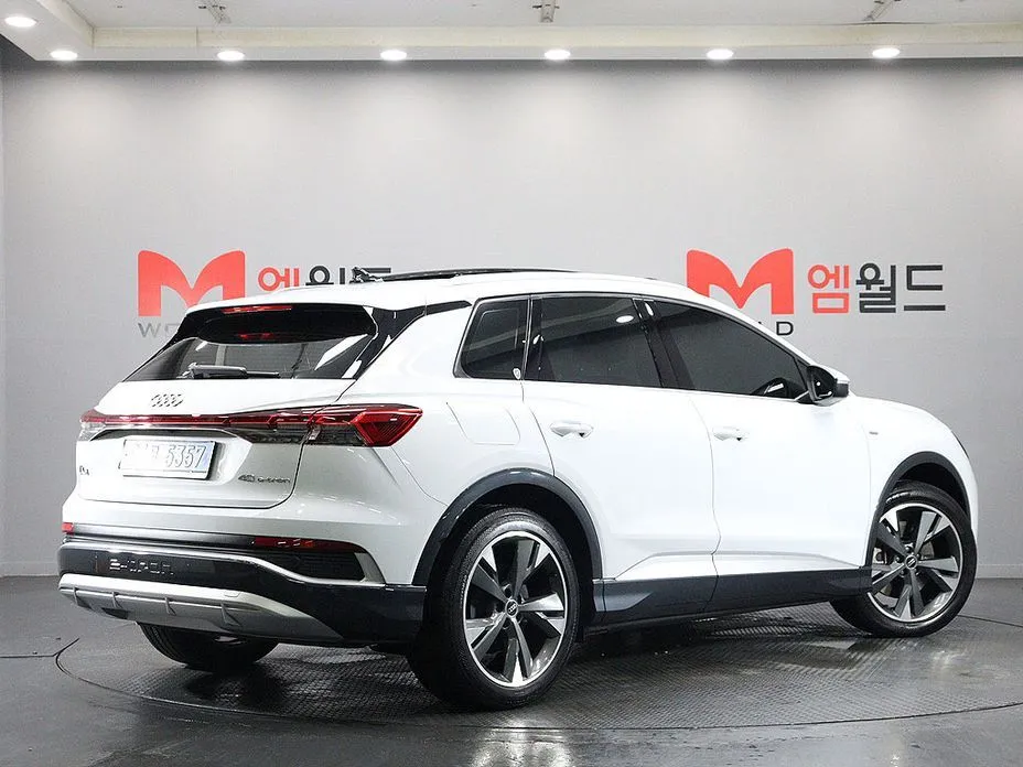 Audi Q4 e-tron 2023 из KR, фото 8