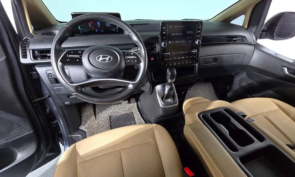 Hyundai Staria 2025 из KR, фото 9