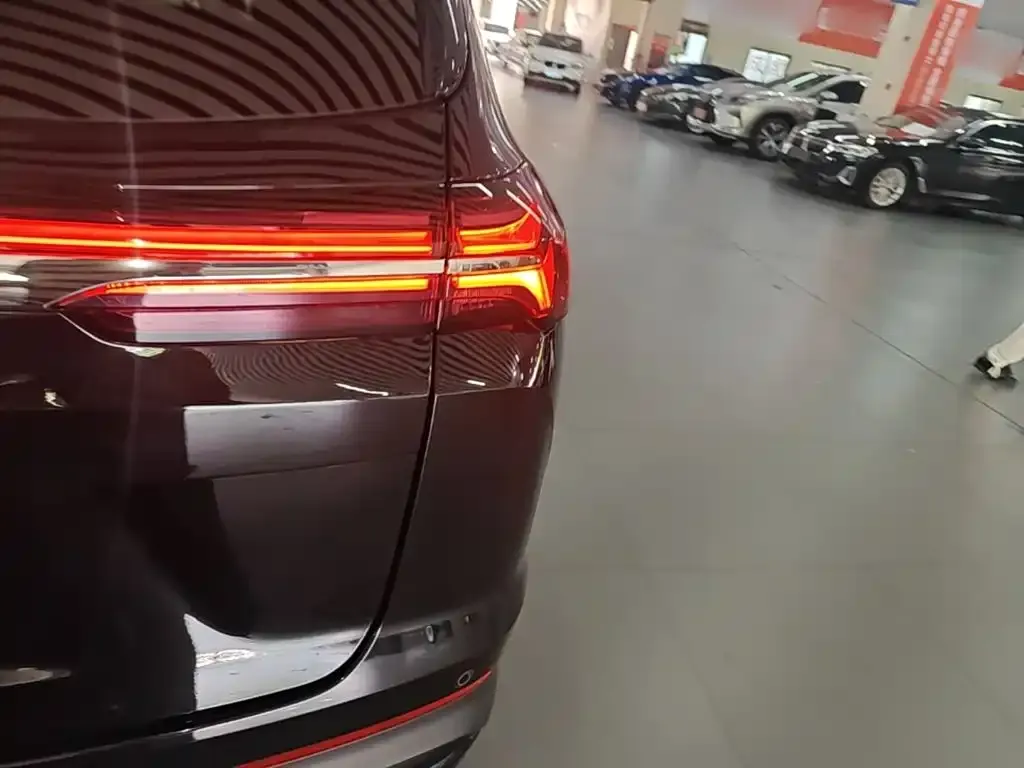 Buick Envision Plus — фото 9