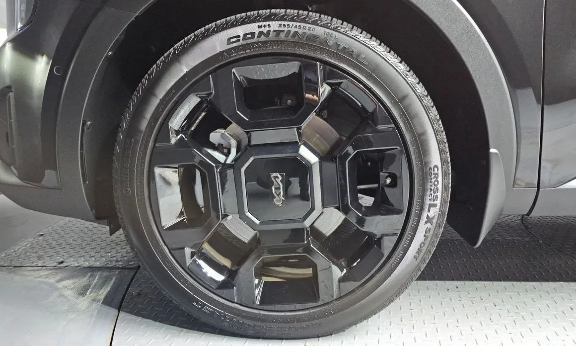 Kia Sorento — фото 9