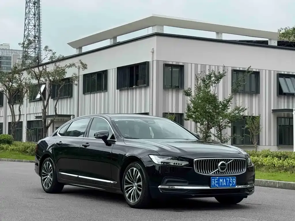 Volvo S90 — фото 7