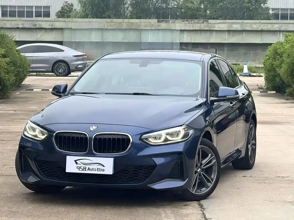 BMW 1 Series — фото 1