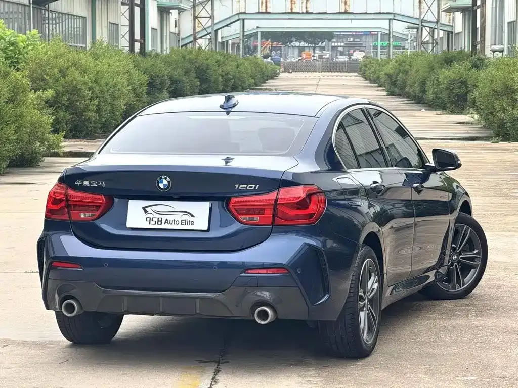 BMW 1 Series — фото 10