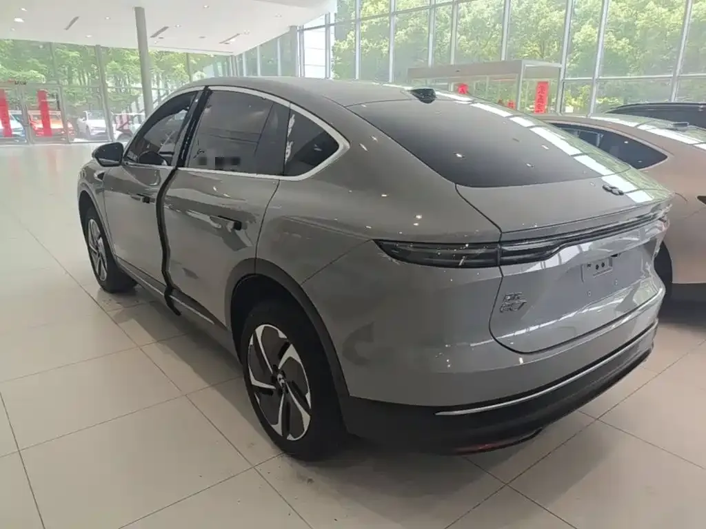 NIO EC7 — фото 10