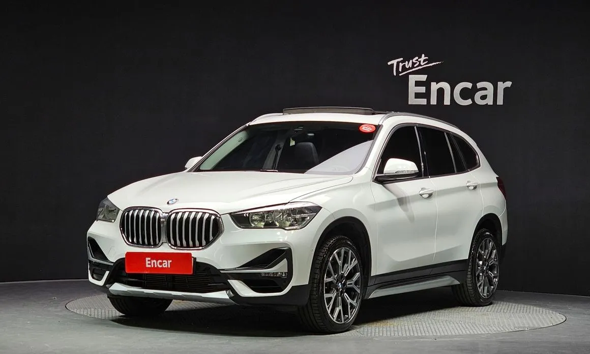 BMW X1 — фото 1