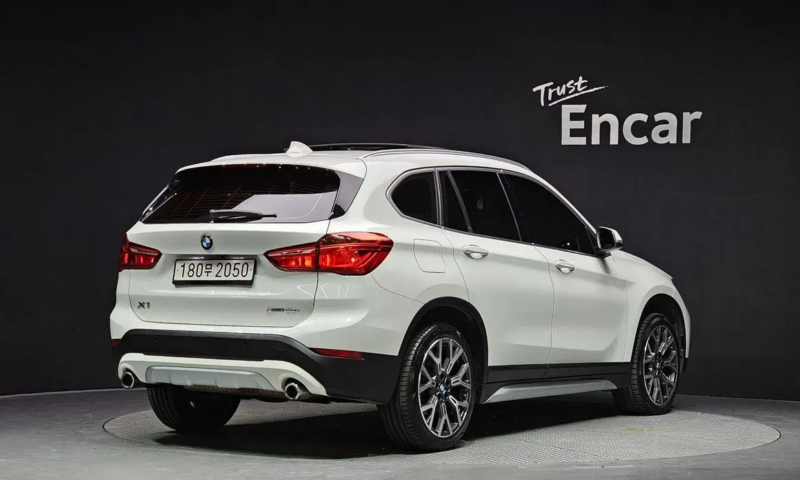 BMW X1 — фото 2