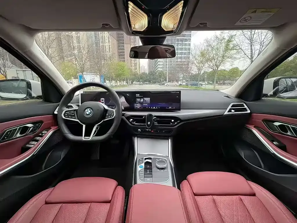 BMW i3 — фото 8