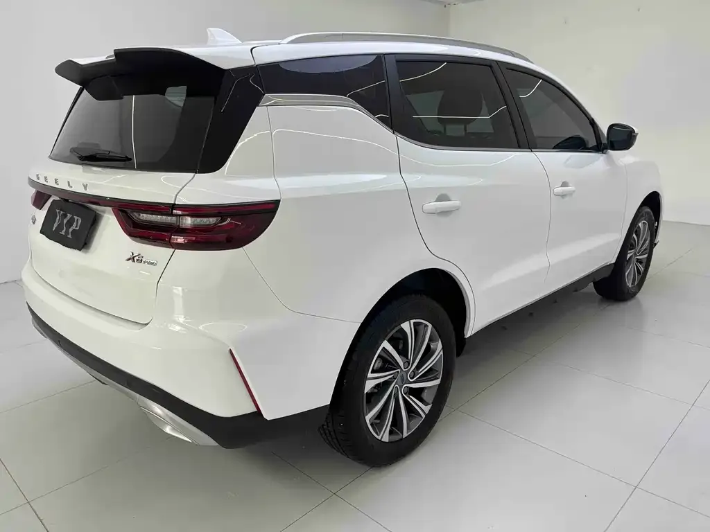 Geely Vision X6 — фото 3