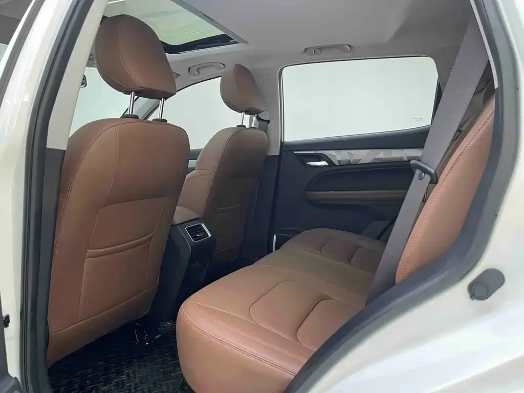 Geely Vision X6 — фото 9