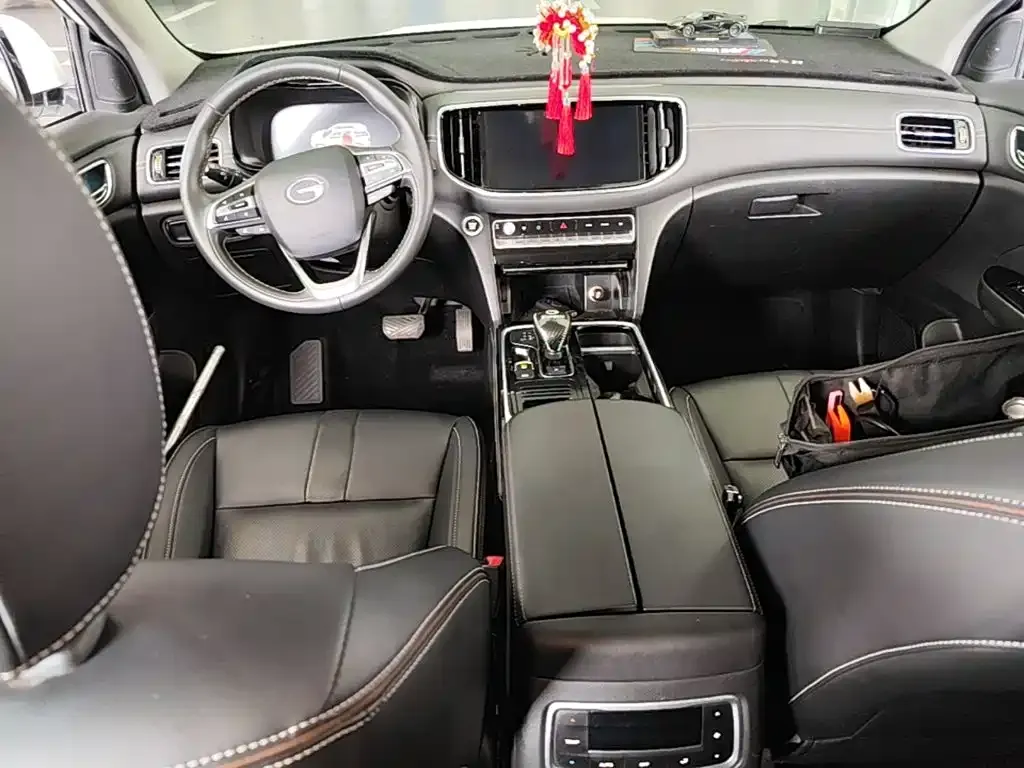 GAC Motor Trumpchi GS8 — фото 6