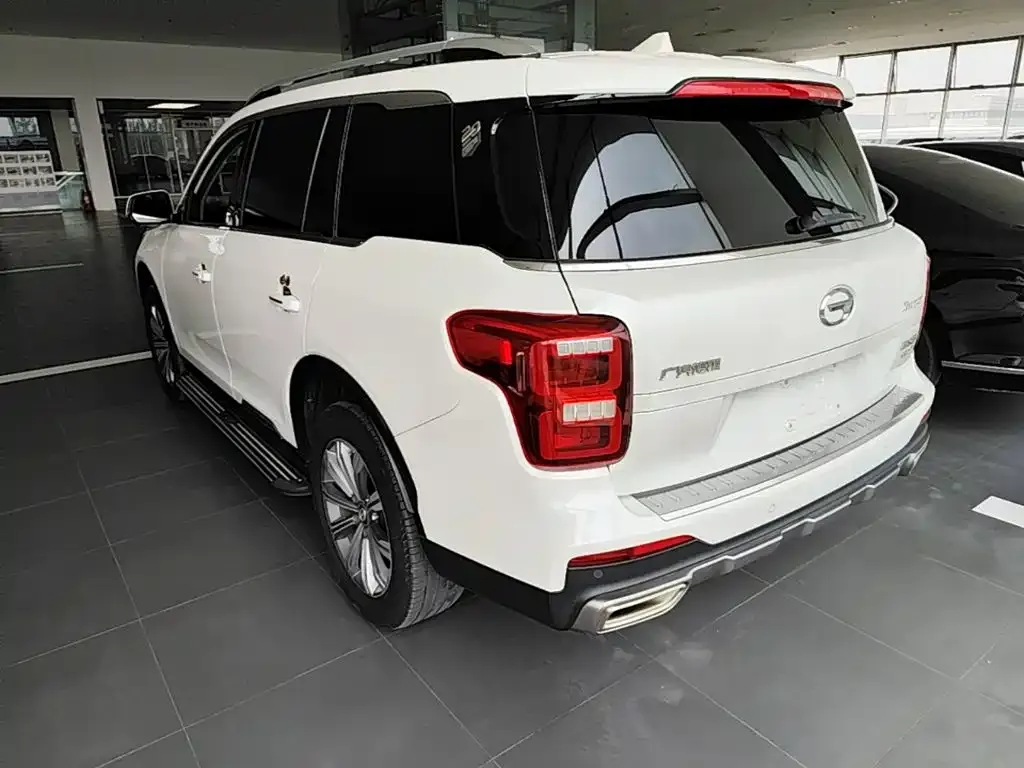 GAC Motor Trumpchi GS8 — фото 7