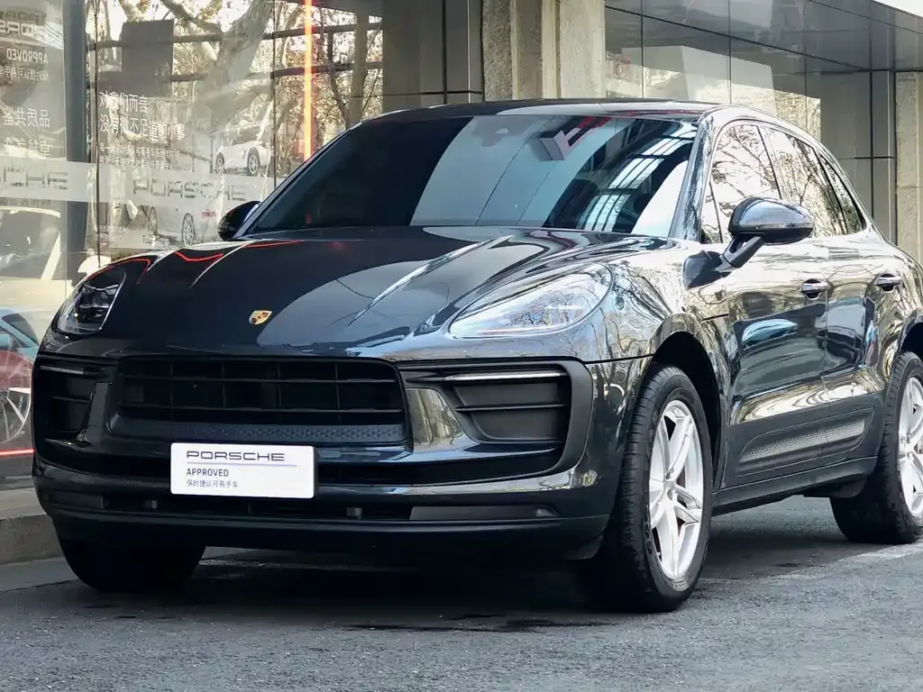 Porsche Macan — фото 1