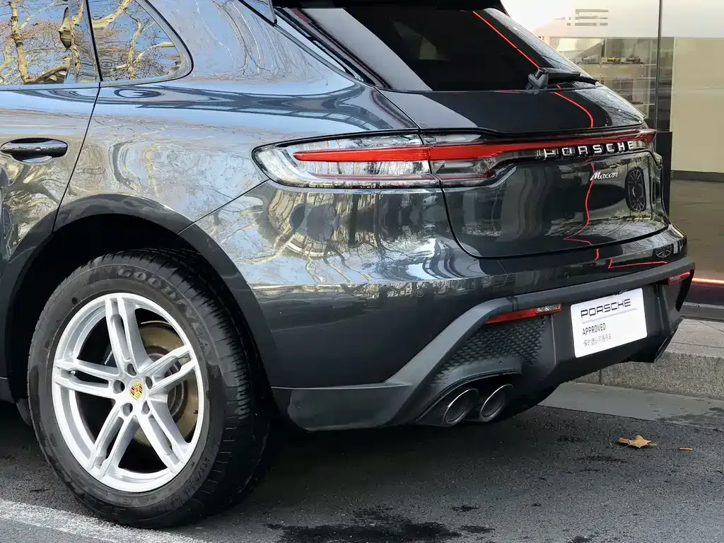 Porsche Macan — фото 8