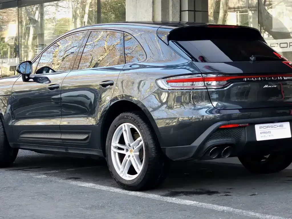Porsche Macan — фото 10