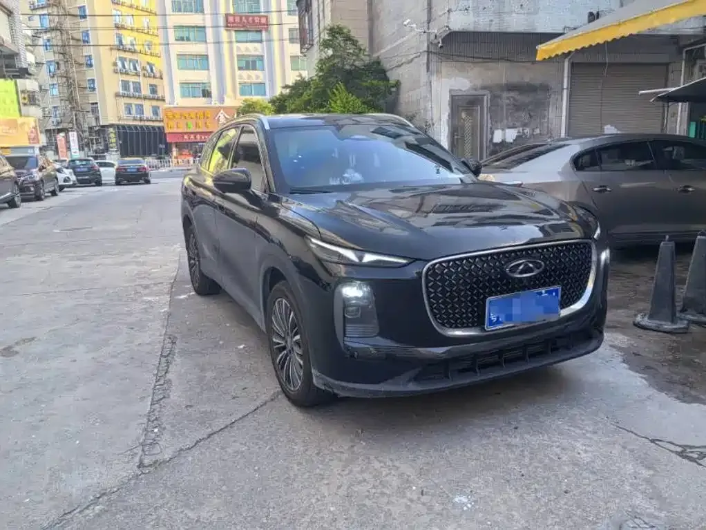 Chery Tiggo 8 — фото 7