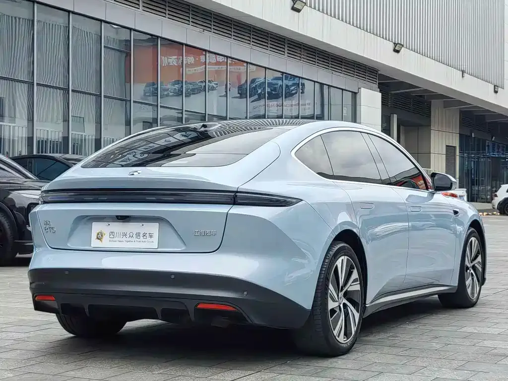 NIO ET5 — фото 7