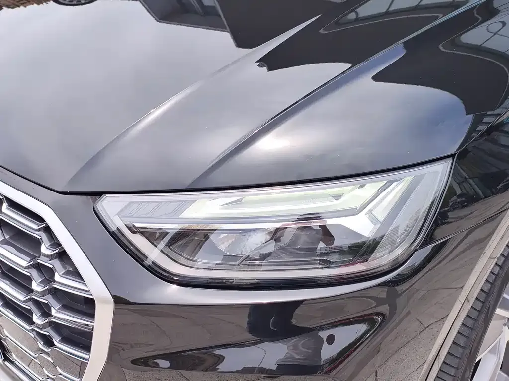 Audi Q5L 2021 из CN, фото 5
