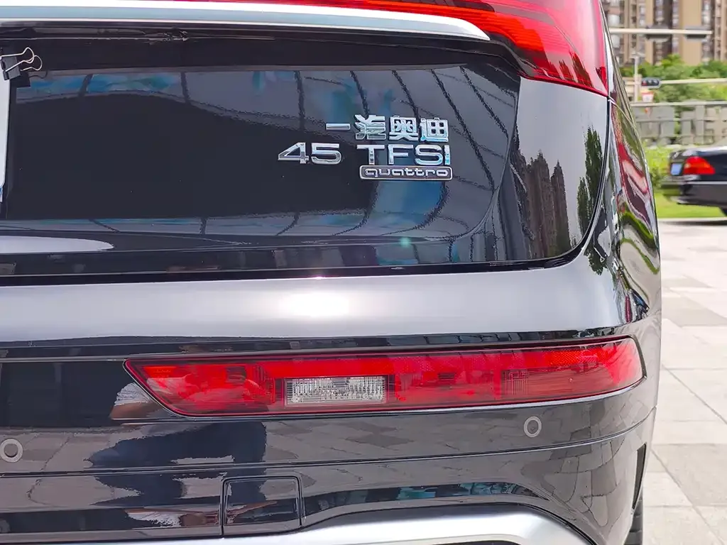 Audi Q5L 2021 из CN, фото 6