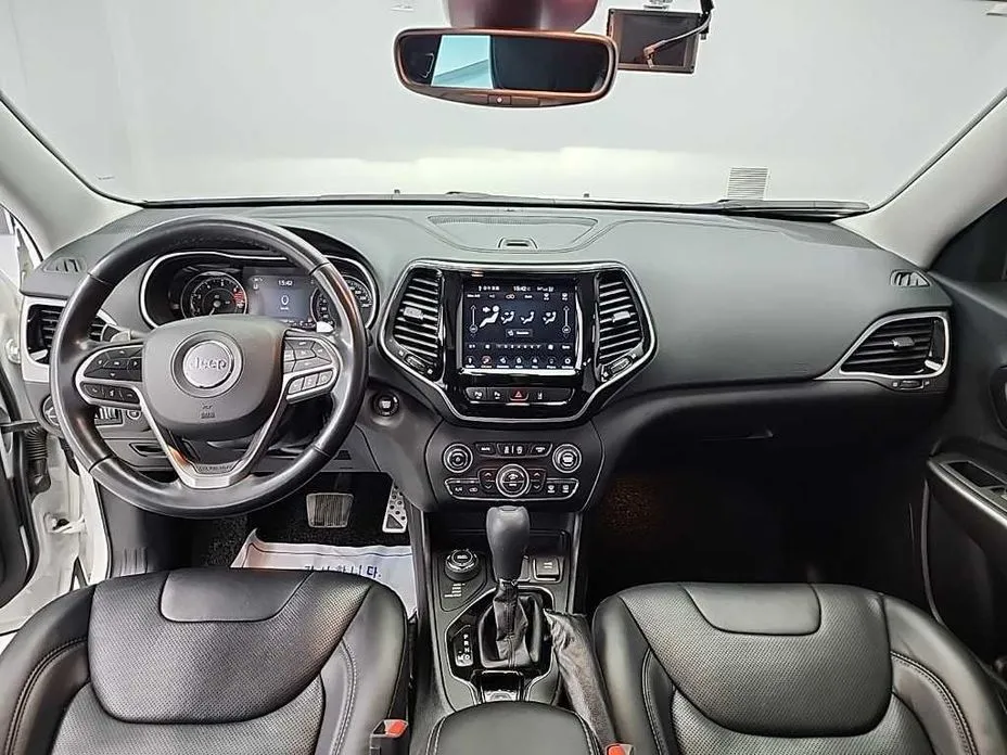 Jeep Cherokee 2021 из KR, фото 10