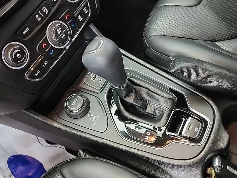 Jeep Cherokee 2021 из KR, фото 9
