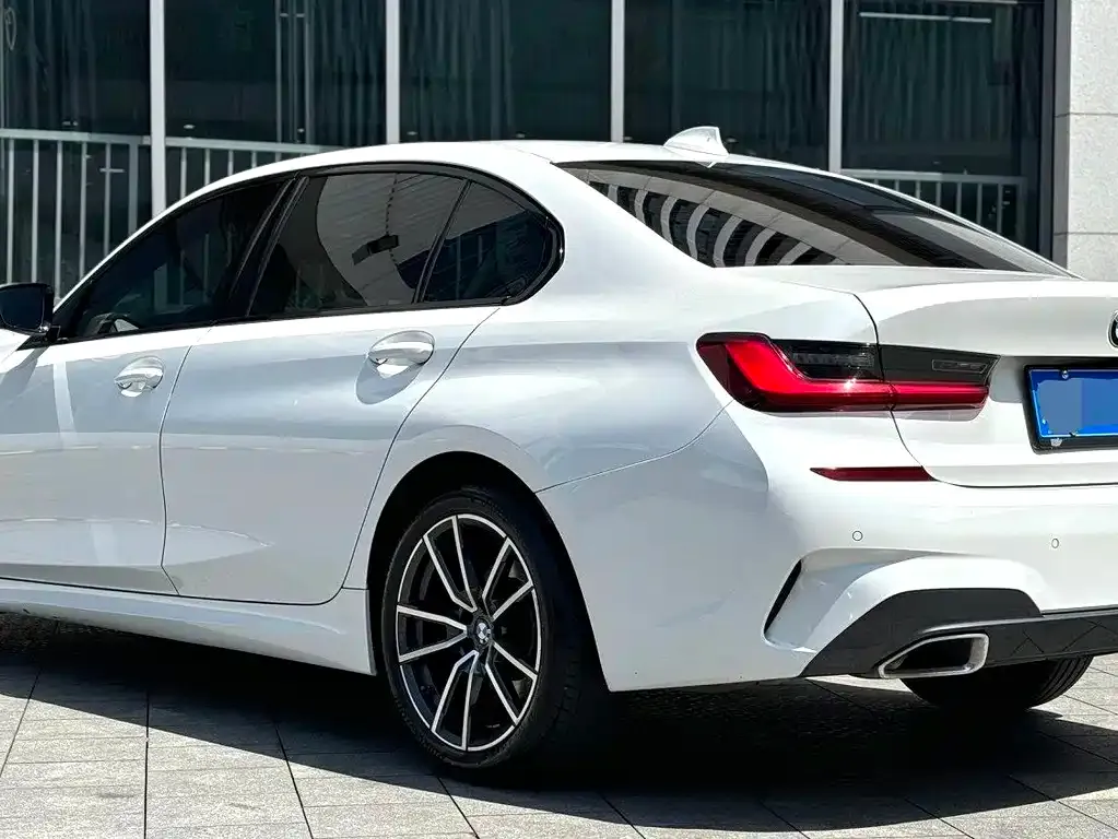 BMW 3 Series — фото 6