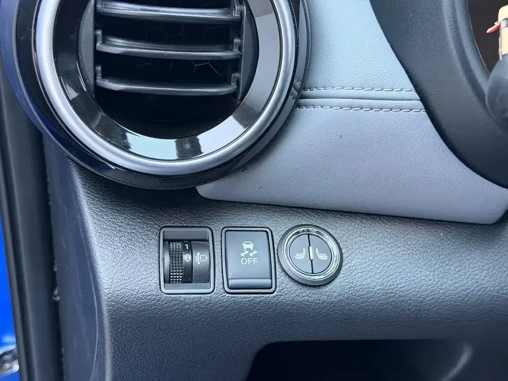 Nissan Kicks — фото 10