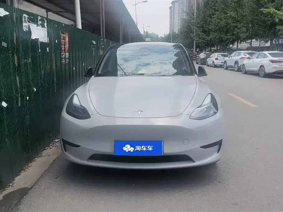 Tesla Model Y — фото 2
