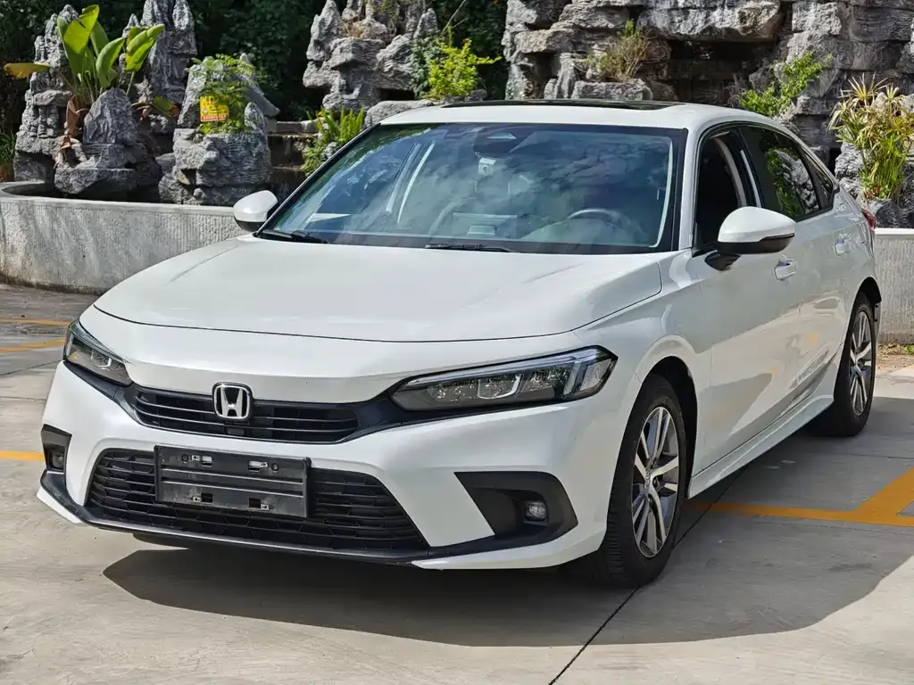 Honda Civic — фото 1