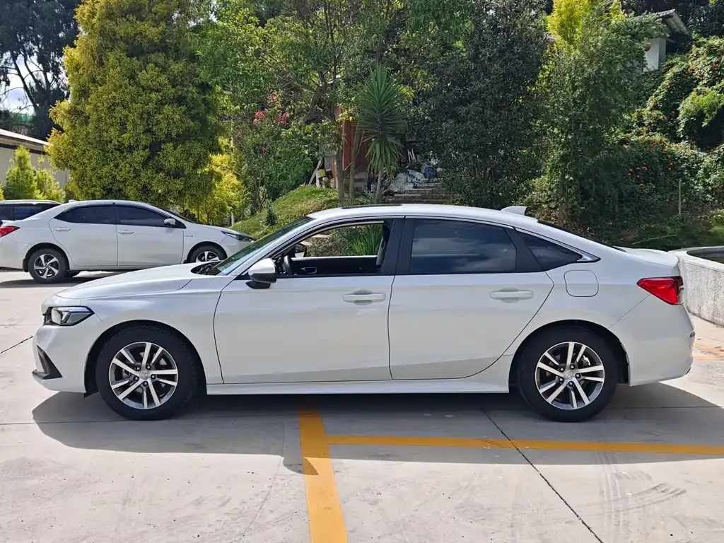 Honda Civic — фото 5