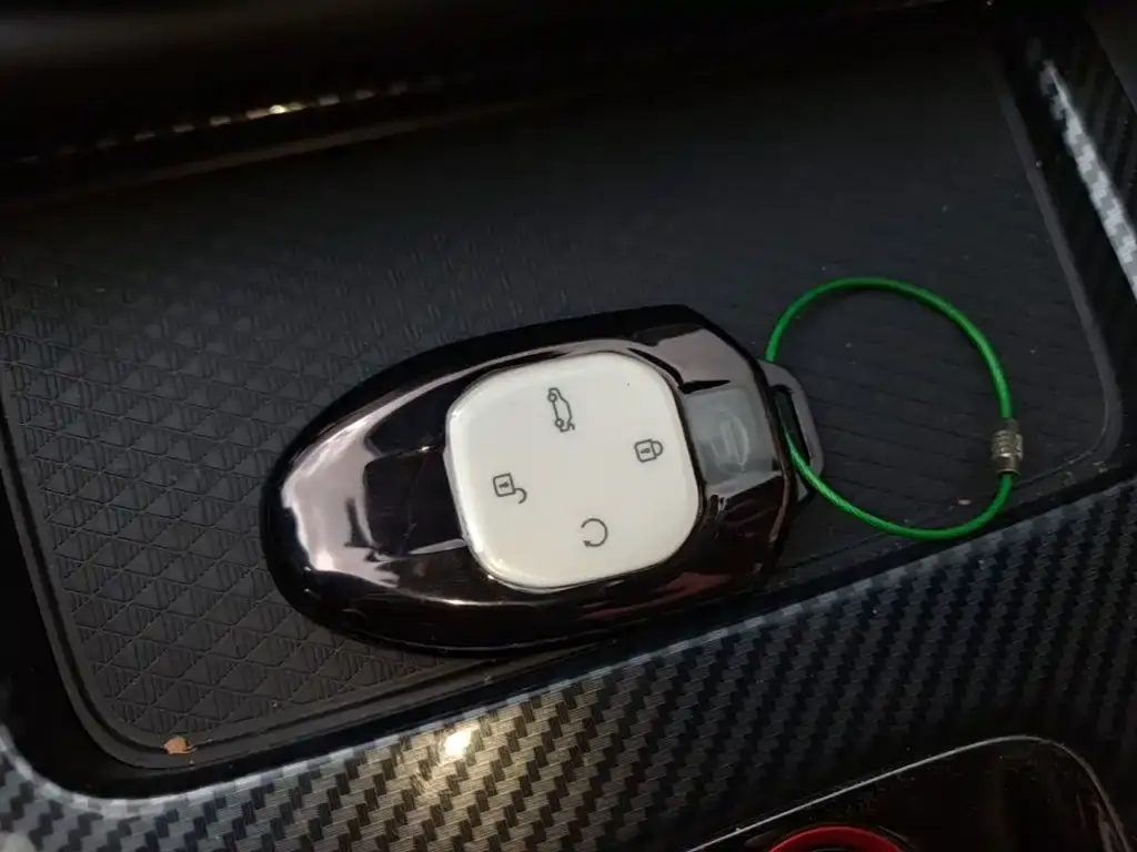 GAC Motor Shadow Leopard — фото 2
