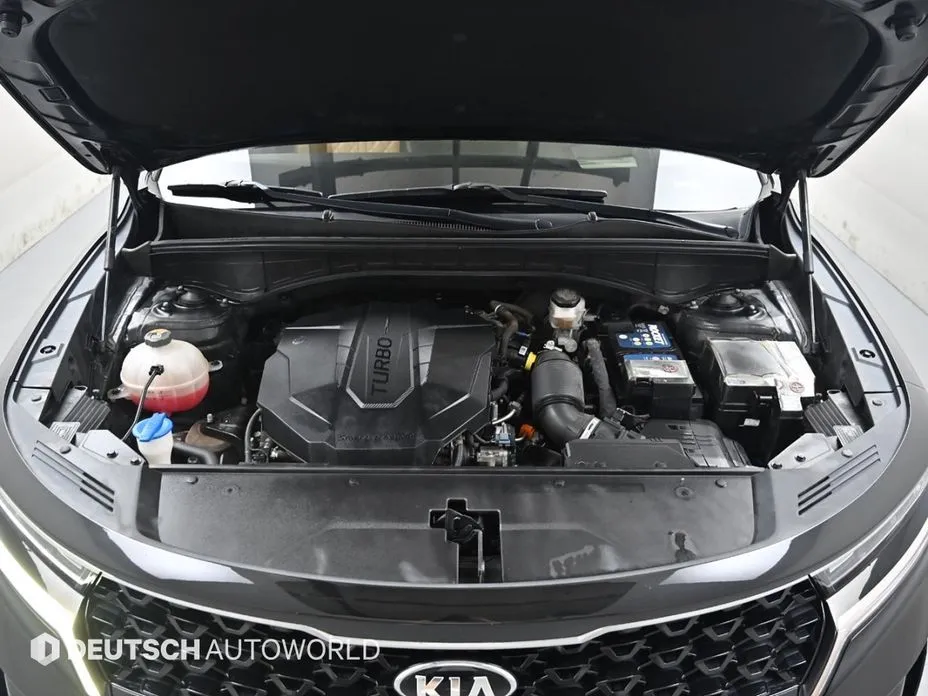 Kia Sorento — фото 8
