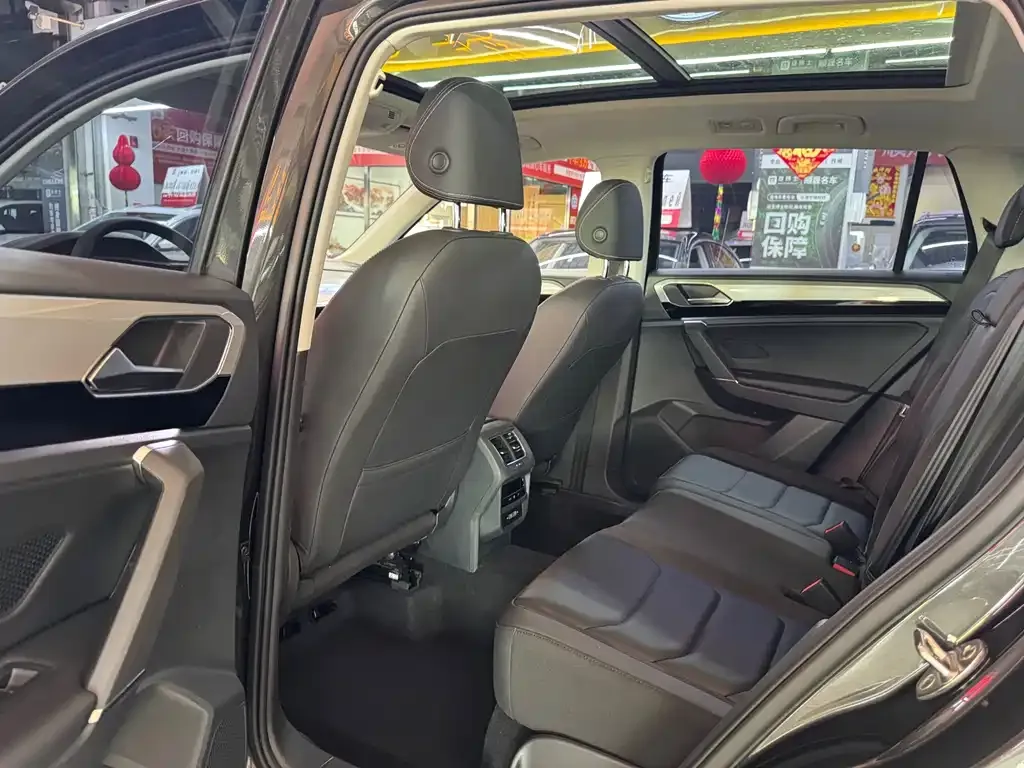 Volkswagen Tayron 2022 из CN, фото 3