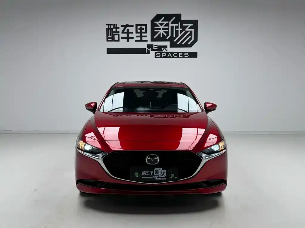 Mazda 3 Axela — фото 5