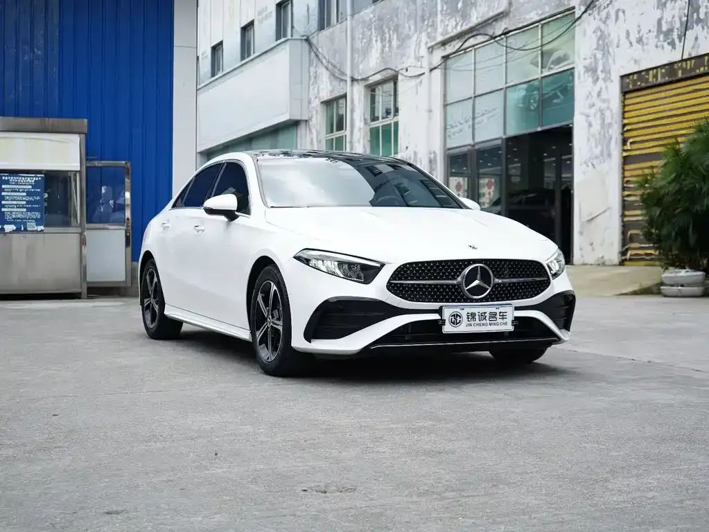 Mercedes-Benz A-Class — фото 4