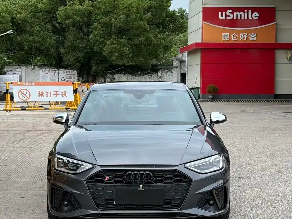 Audi S4 2023 из CN, фото 8