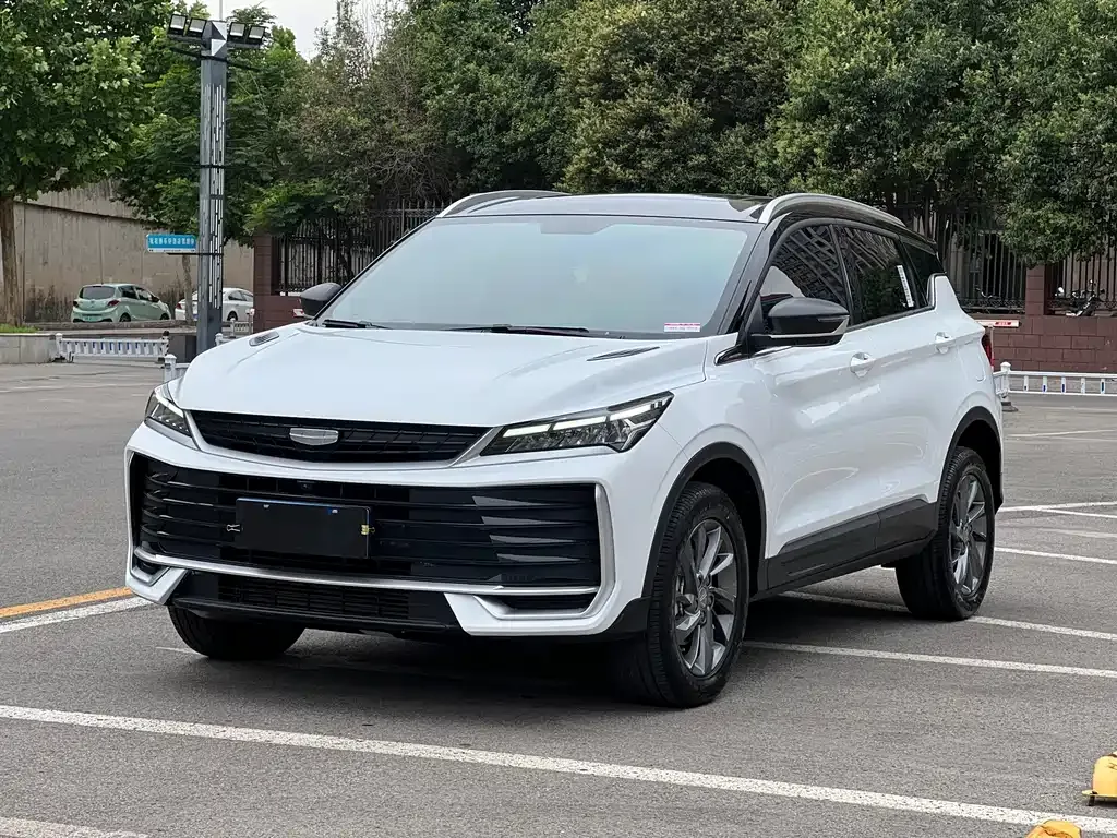 Geely Binyue — фото 1