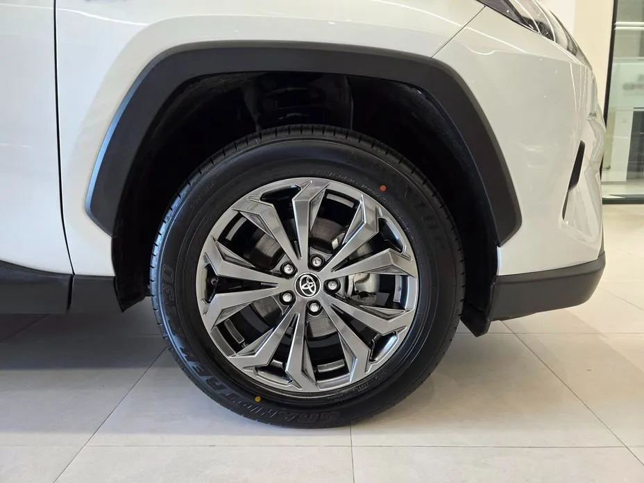 Toyota RAV4 2025 из KR, фото 9
