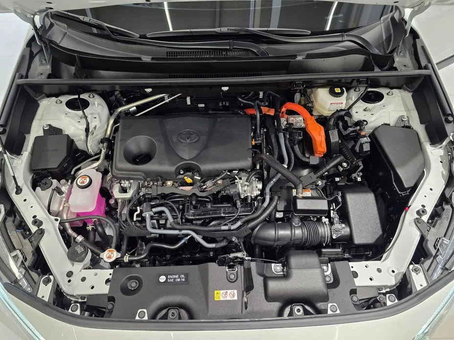Toyota RAV4 2025 из KR, фото 10