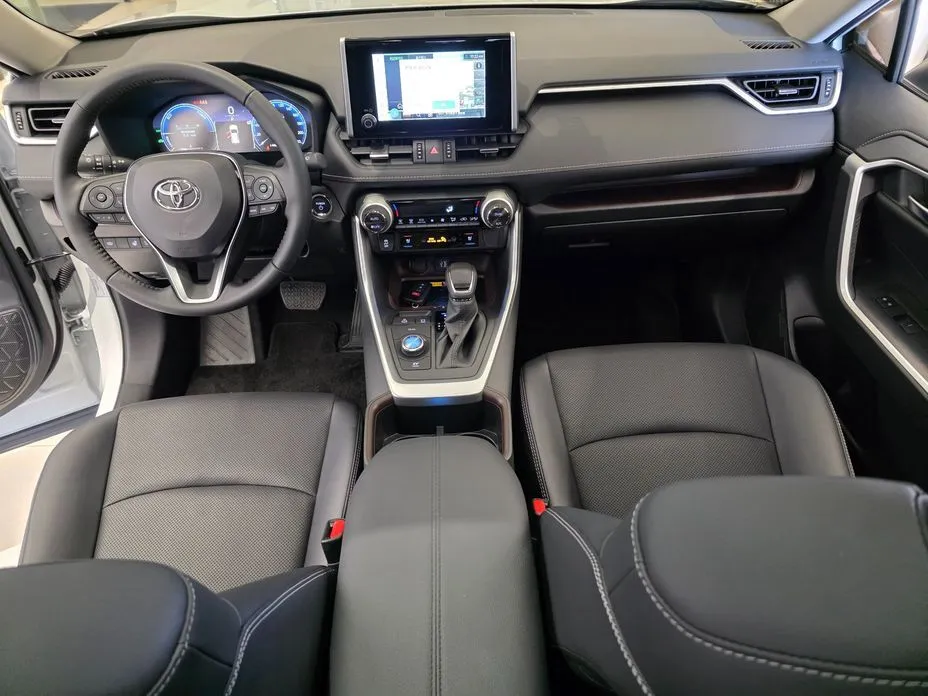 Toyota RAV4 2025 из KR, фото 6