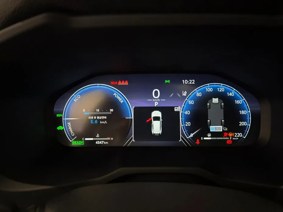 Toyota RAV4 2025 из KR, фото 3