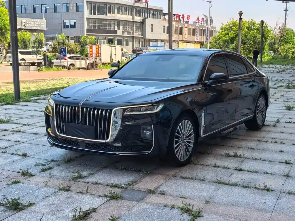Hongqi H9 — фото 1