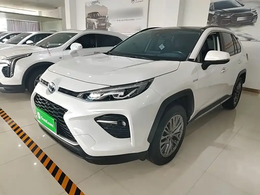 Toyota Wildlander — фото 1