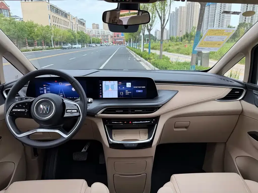 Buick GL8 Hybrid — фото 10